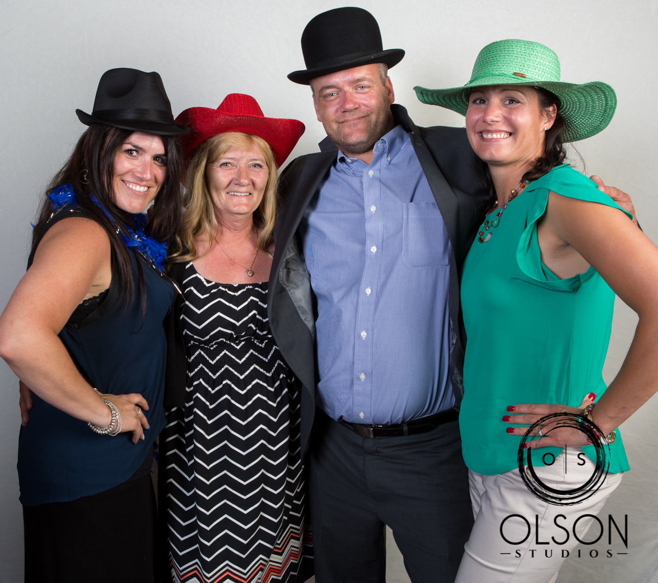 Lindsey and Darrell - Photo Booth - Red Deer Wedding Photography (16)