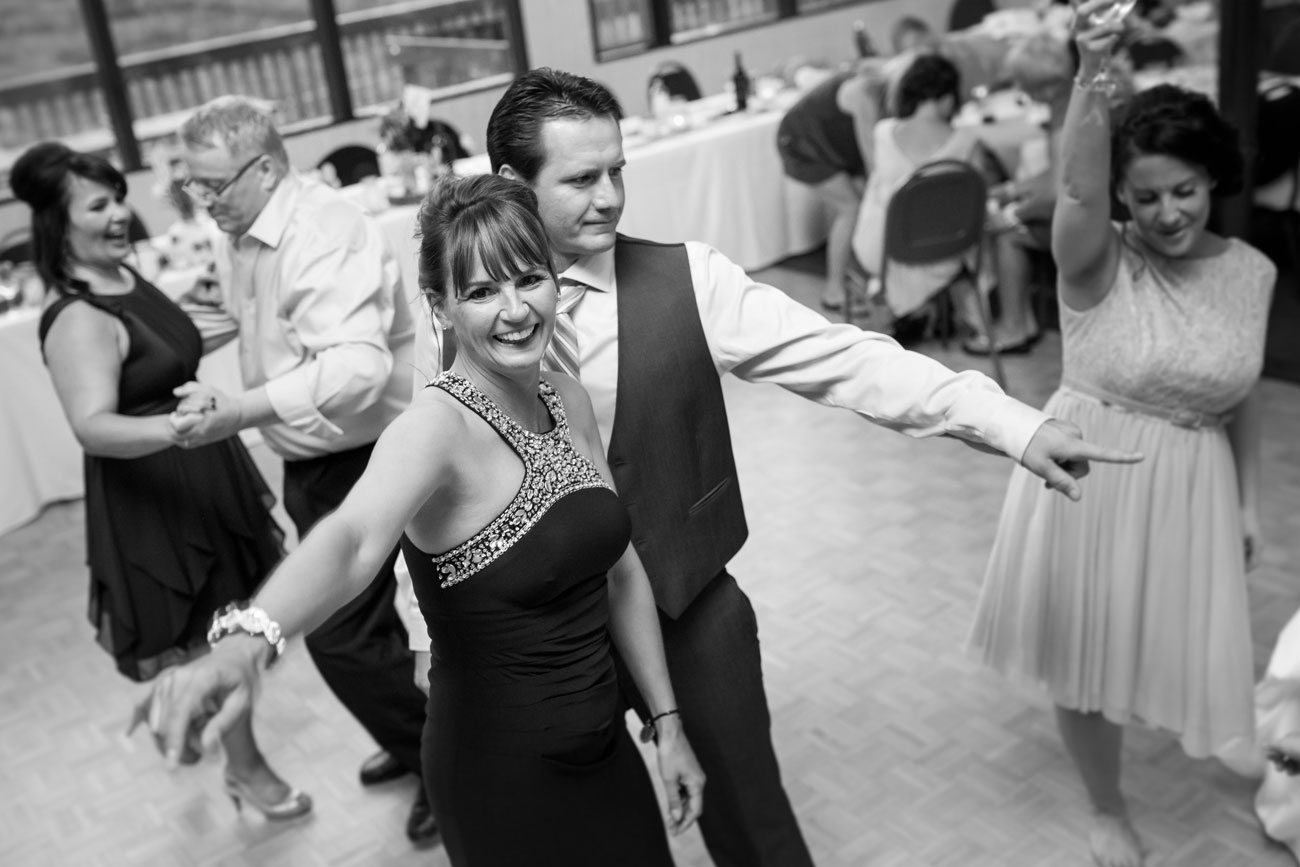 Lindsey & Darrell - Red Deer Wedding Photography - Olson Studios (35)