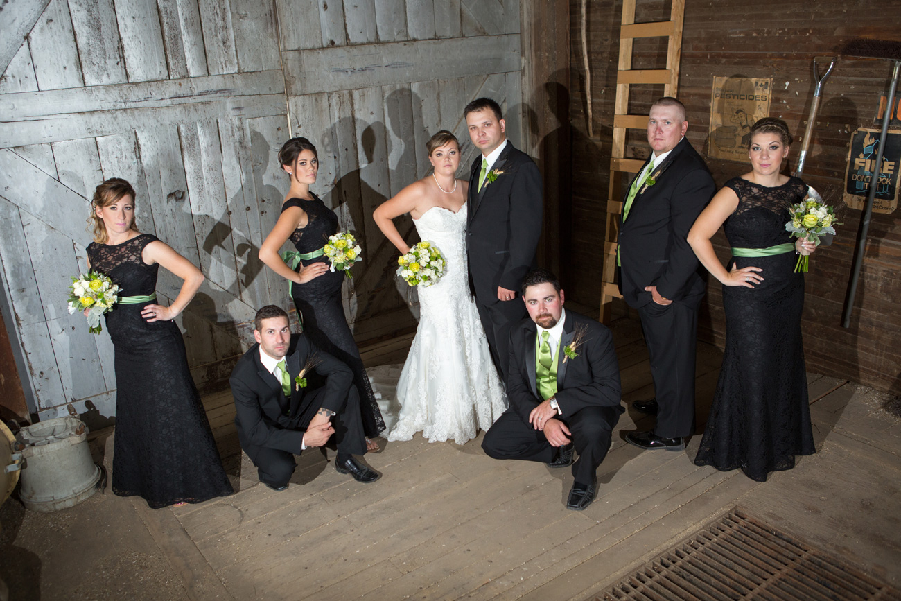 CJ & Jasen - Drumheller Wedding Photography - Calgary Wedding Photographer (40)